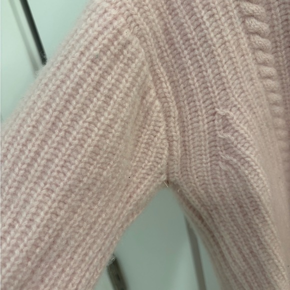 White and Warren Pastel Pink Cropped Cable Knit Cashmere Sweater Size Large - Picture 4 of 9